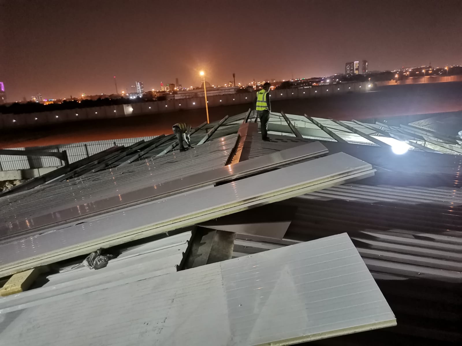 مستودعات سندويش بنل بالمدينة المنورة